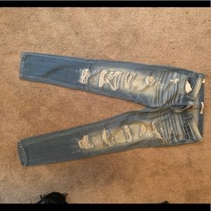 Kancan destructed denim